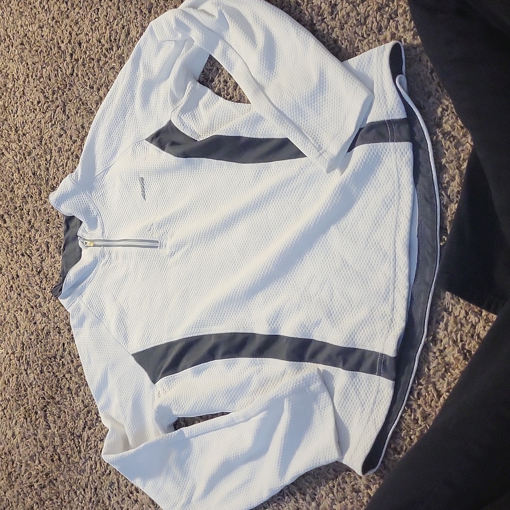 Avia work out white jacket with zip up